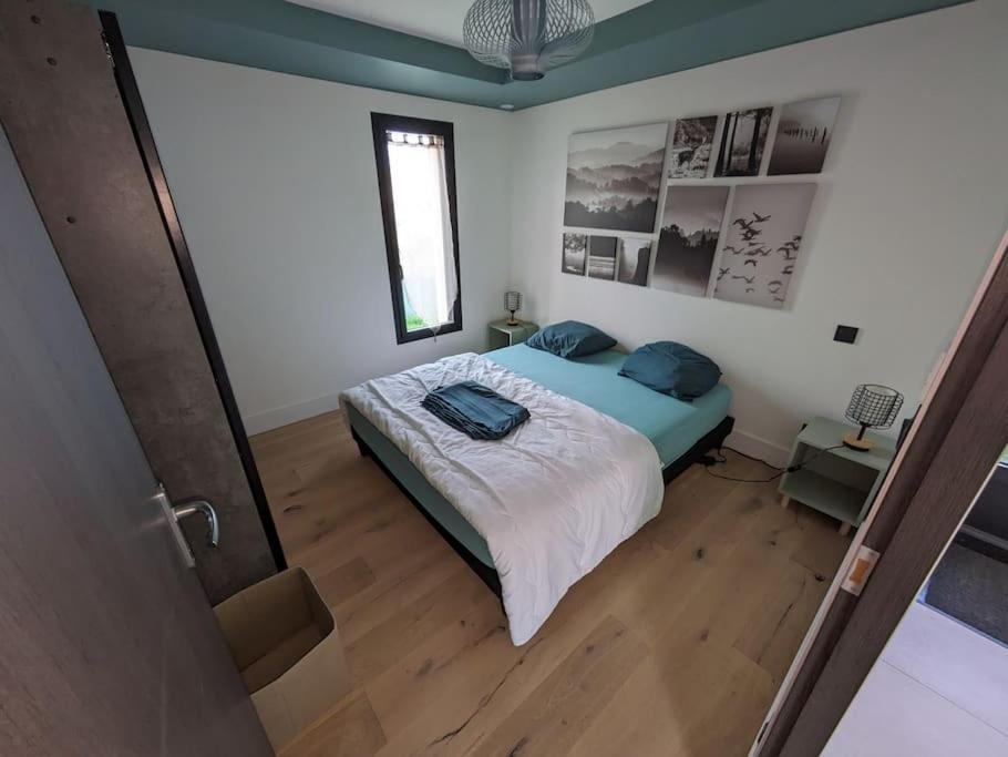 Rez De Jardin Proche Mer 아라돈 외부 사진